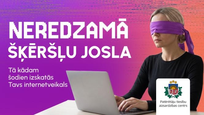 Violets fons ar uzrakstu - Neredzamā šķēršļu josla. Attēlā sieviete ar aizsietām acīm pie portatīvā datora.