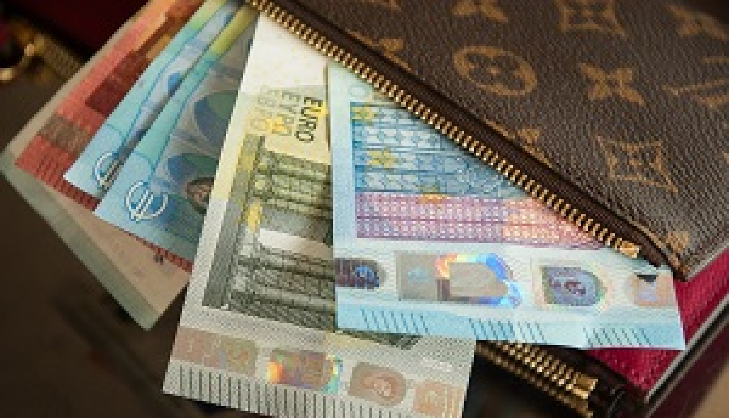 Bigbank AS Latvijas filiāle apņēmusies atmaksāt patērētājiem ieturētos zaudējumus