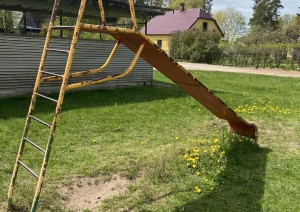 Bīstams slīdkalniņš