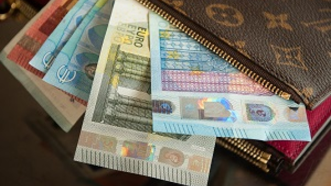 Bigbank AS Latvijas filiāle apņēmusies atmaksāt patērētājiem ieturētos zaudējumus