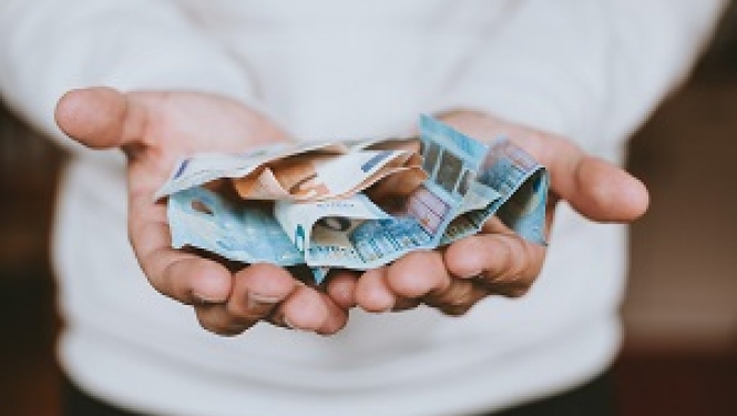 Pastiprinās noziedzīgi iegūtu līdzekļu kontroli nebanku sektorā