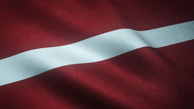 Latvijas karogs