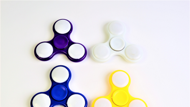 Atsaukums: SIA "Lutini" atsauc rotaļlietu Hand Spinner