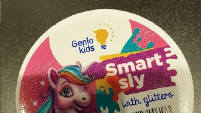 Atsaukums: bērnu rotaļlieta "Smart sly with glitters"