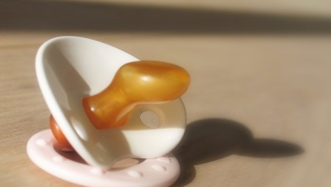 PTAC projekta ietvaros pārbaudot bērnu māneklīšus un māneklīša turētājus, konstatē būtiskas neatbilstības